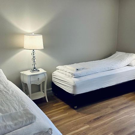 Castle Inn Apartments - Downtown ケプラヴィーク エクステリア 写真